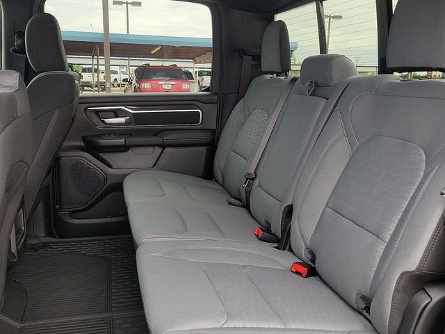 New 2026 Diamond Black Crystal Pearl-Coat Exterior Paint RAM Big Horn/Lone Star image 8