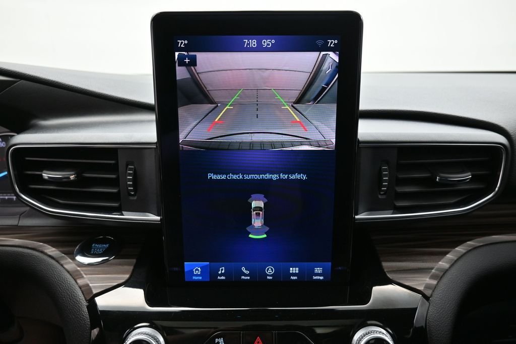 Used 2023 Gray Ford Limited image 4