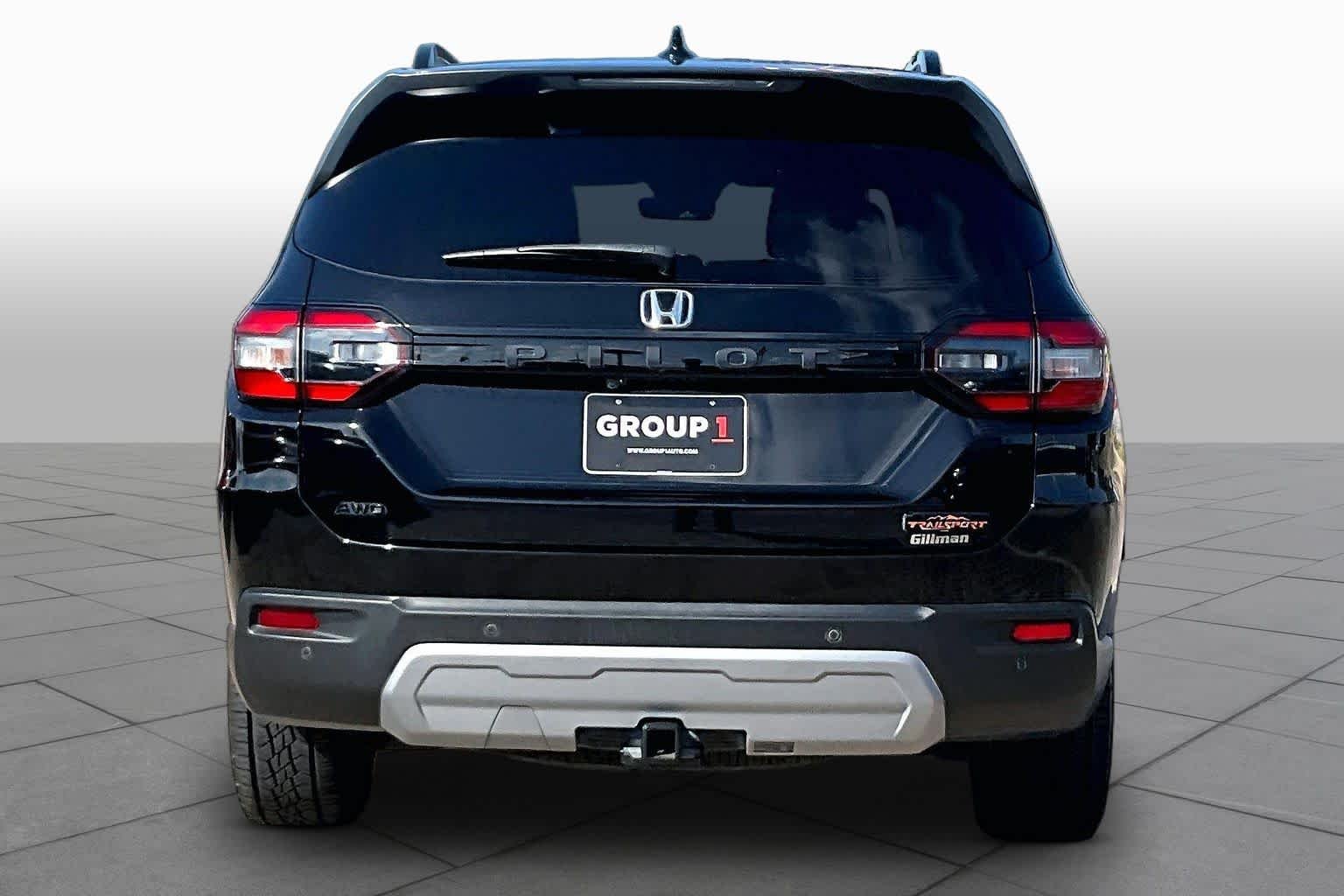 Used 2024 Crystal Black Pearl Honda TrailSport image 5