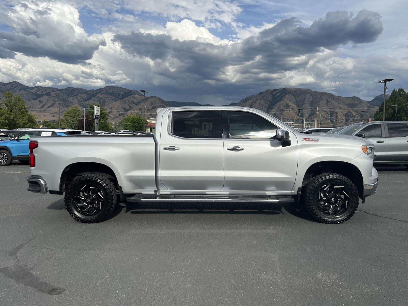 2022 Chevrolet Silverado 1500 LTZ - Photo 6