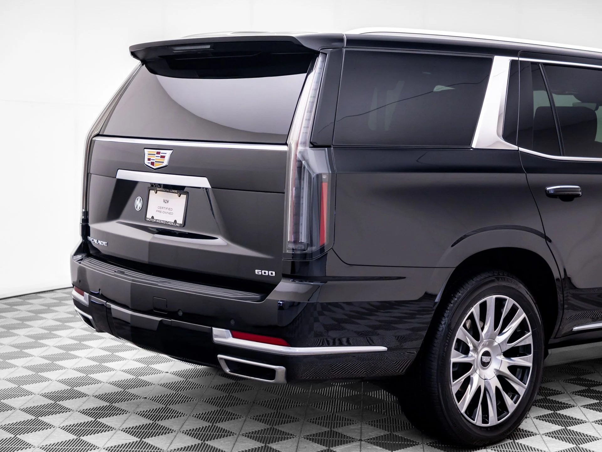 Used 2026 Black Cadillac Platinum Luxury image 38