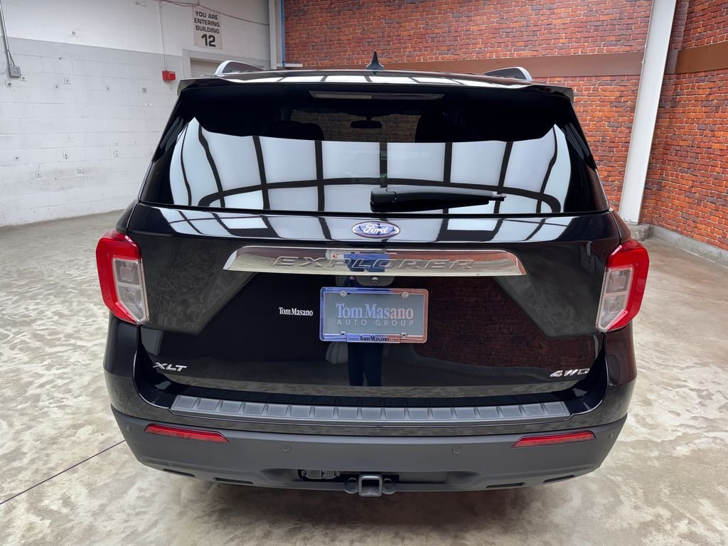 Certified Used 2023 Black Ford XLT image 4