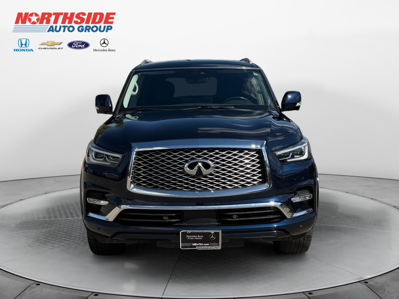 Used 2022 Hermosa Blue INFINITI LUXE image 2