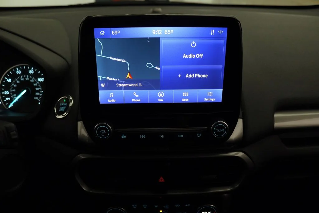 Used 2021 Black Ford SE image 20