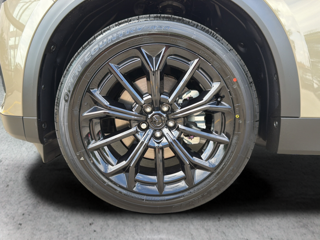 New 2026 Zircon Sand Metallic Mazda 3.3 Turbo Premium Plus image 35