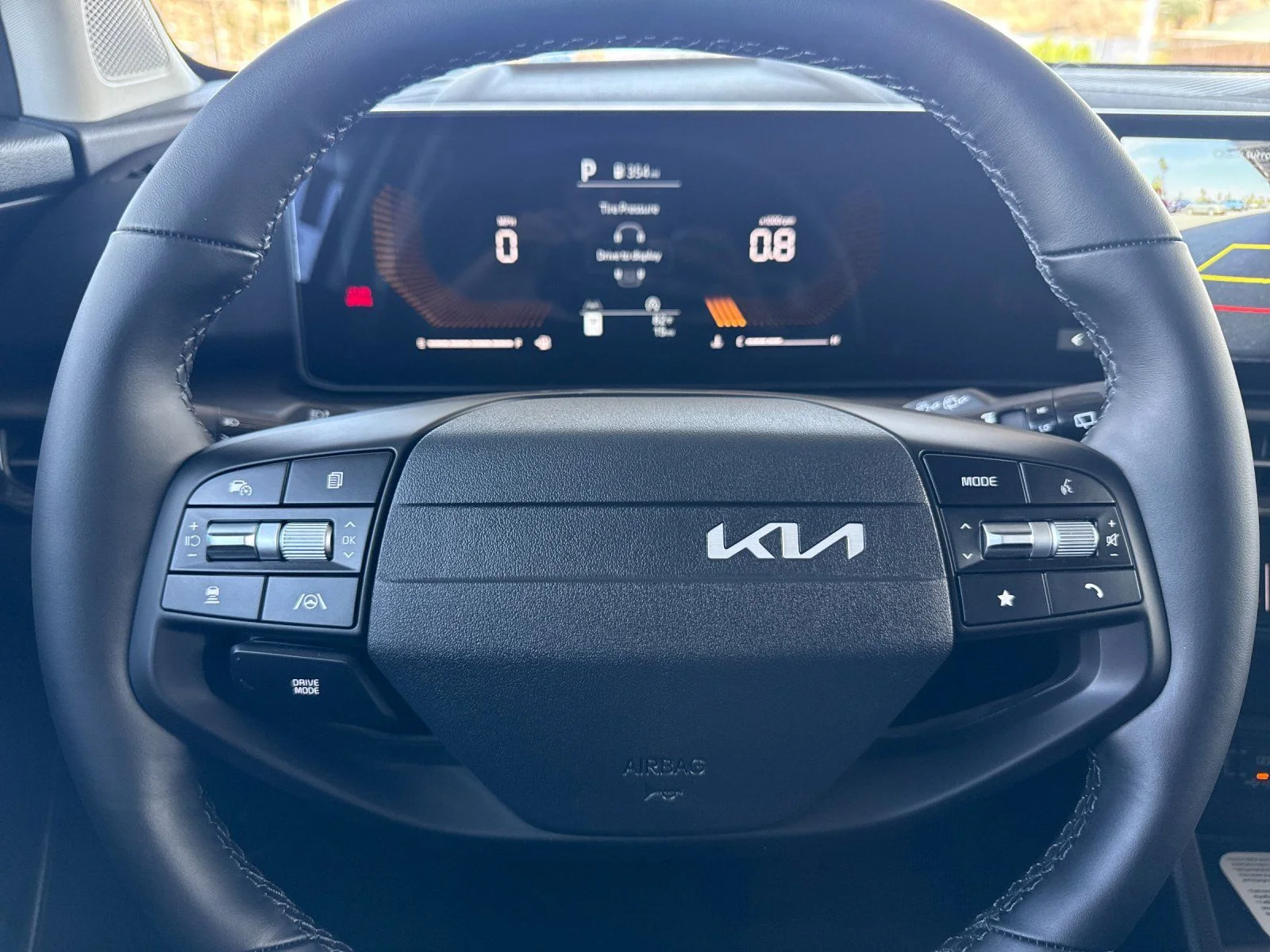 New 2026 White Kia EX image 25