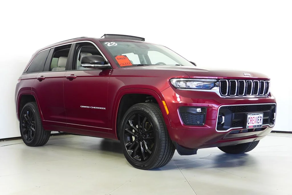 Used 2023 Red Jeep Overland image 4