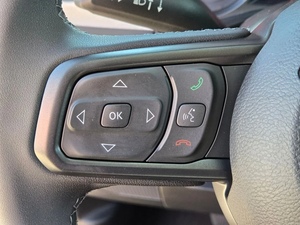 Used 2025 Gray Jeep Sport S image 30