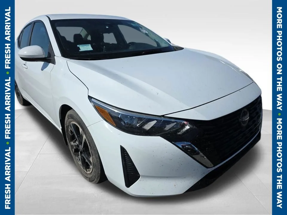 2025 Nissan Sentra SV CVT's photo