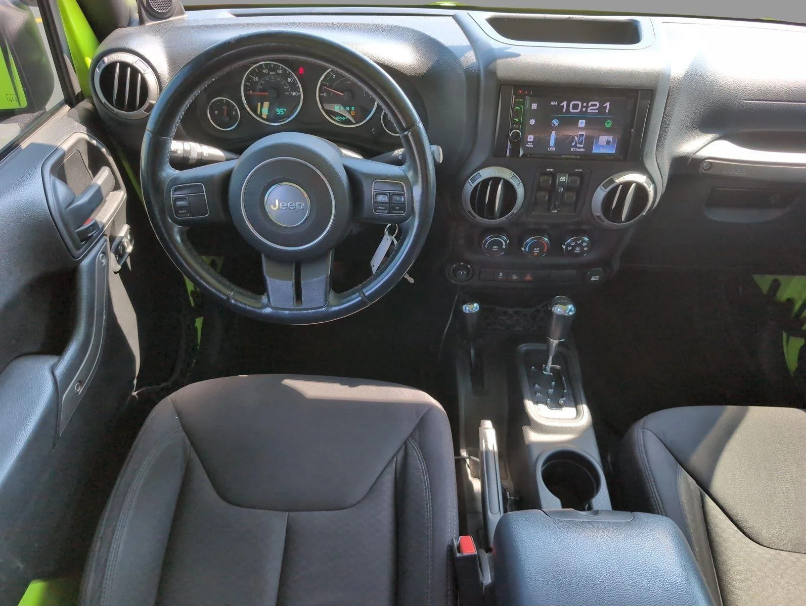Used 2013 Gecko Pearl Jeep Sport image 32