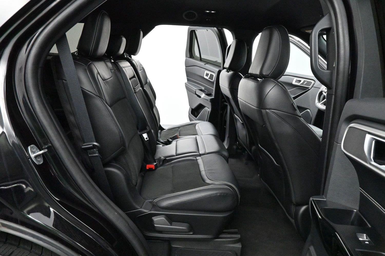 Used 2022 Agate Black Ford ST image 33