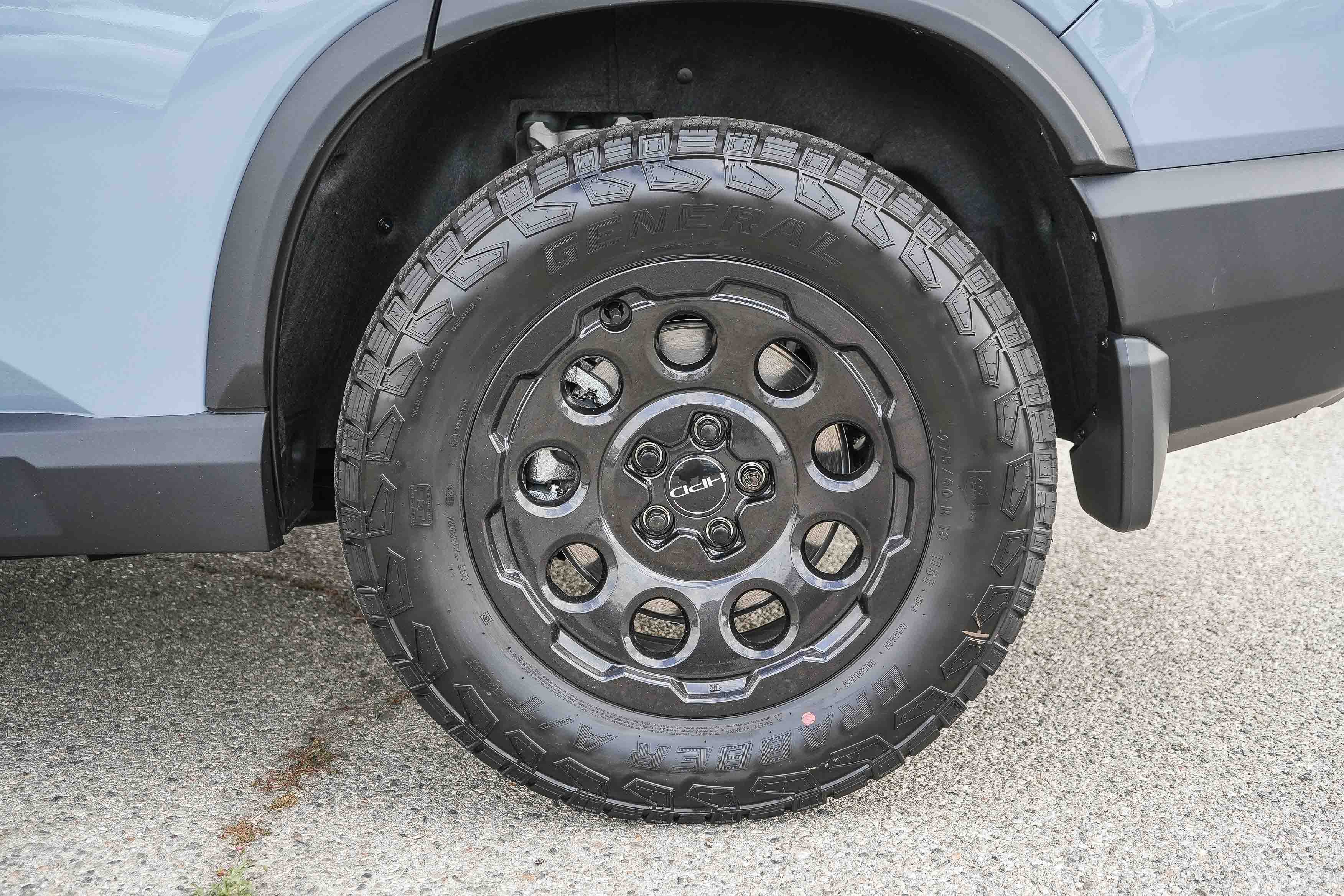 New 2026 Sonic Gray Pearl Honda TrailSport Elite Blackout image 10