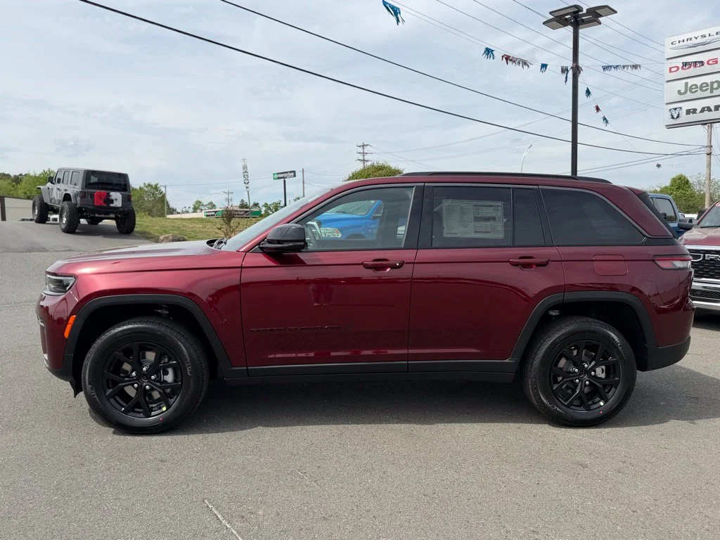 Used 2026 Red Jeep Altitude image 8