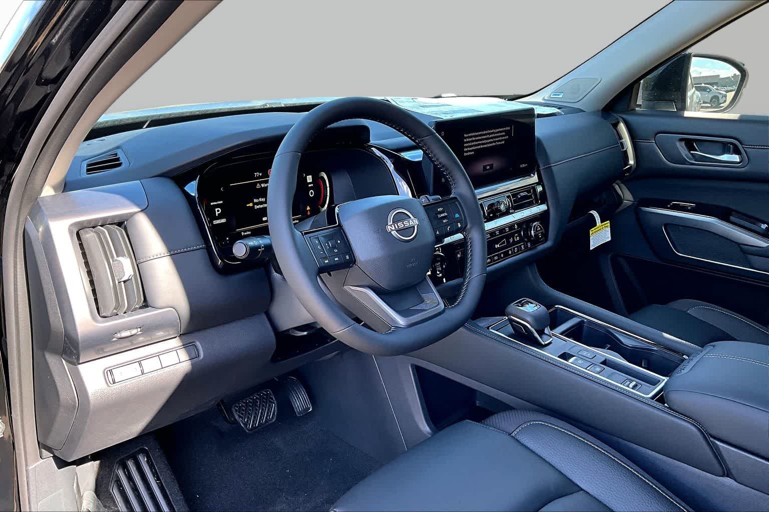 New 2026 Super Black Nissan SL image 10