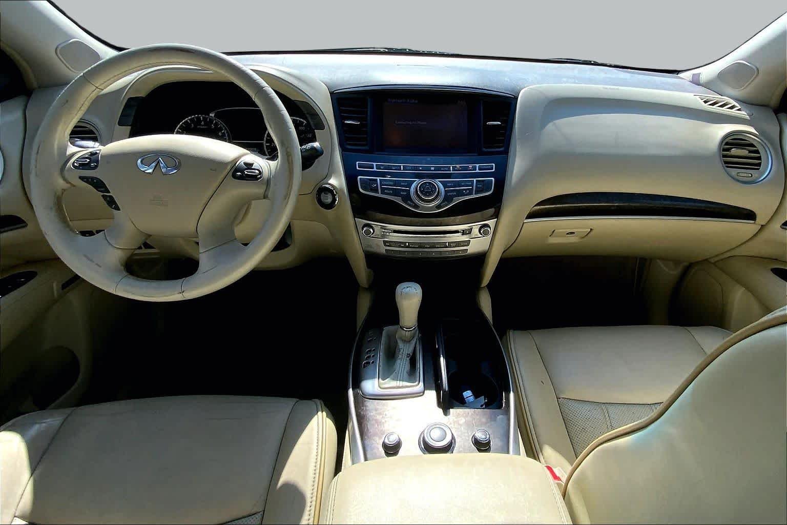 Used 2014 Moonlight White INFINITI  image 12