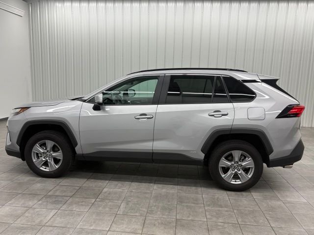 Used 2025 Silver Toyota XLE image 6