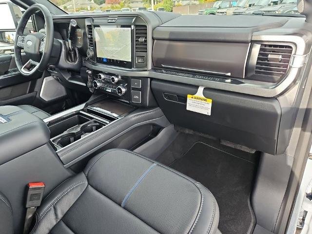2026 Ford F-250 Super Duty Platinum - Photo 33