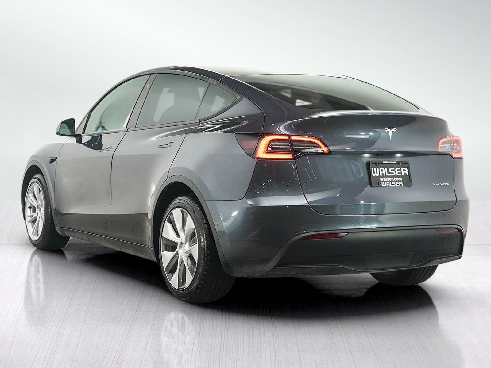 Used 2021 Gray Tesla Long Range image 4