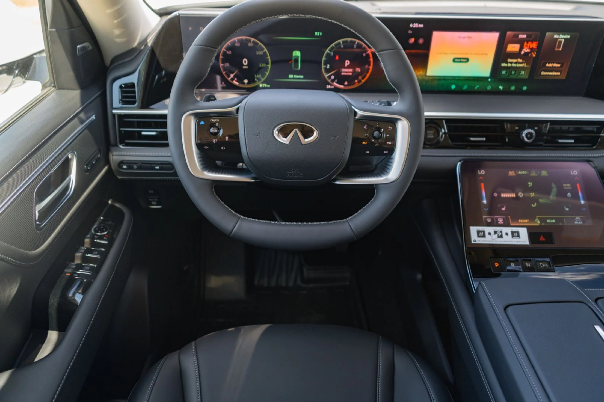New 2027 RADIANT WHITE INFINITI Pure 2WD image 20