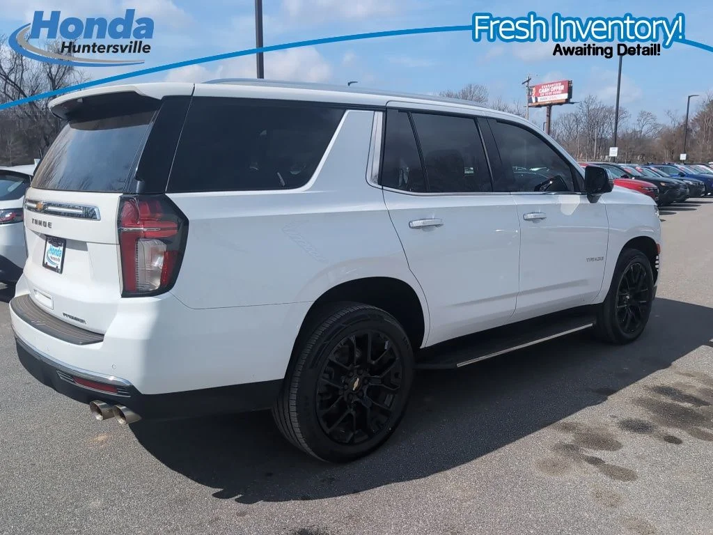 Used 2023 Summit White Chevrolet Premier image 10
