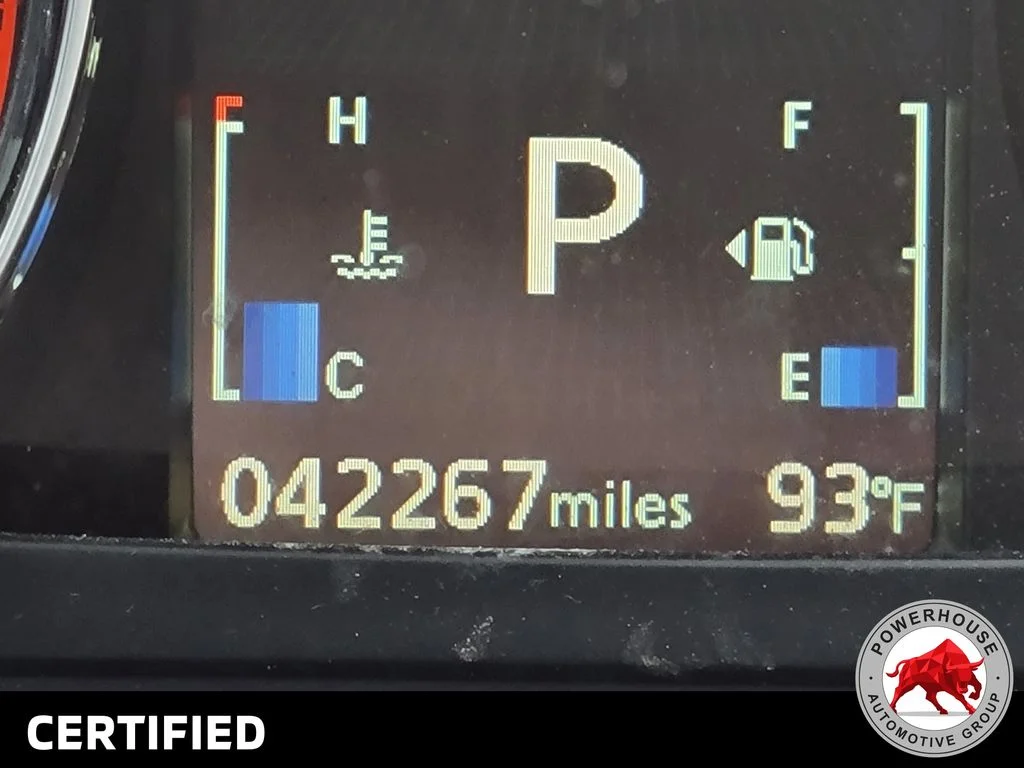 Used 2024  Mitsubishi  image 34