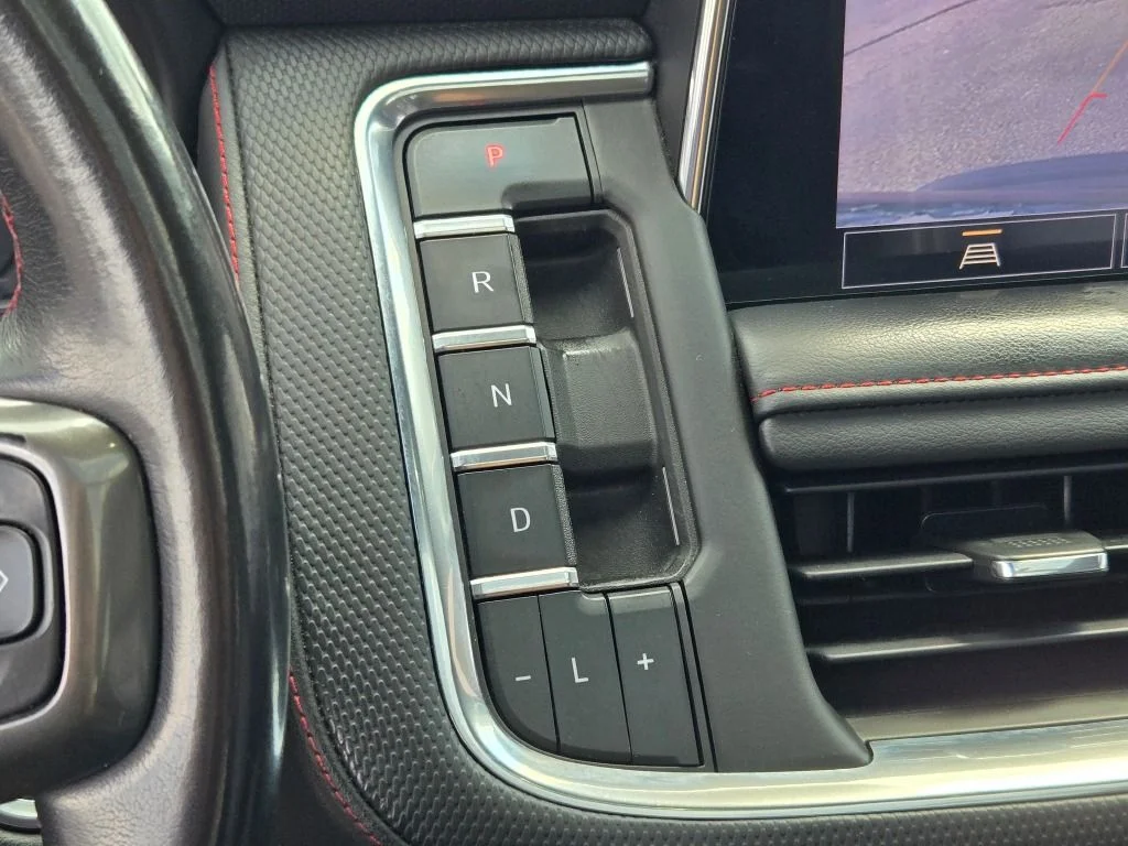 Used 2021 Gray Chevrolet RST image 31
