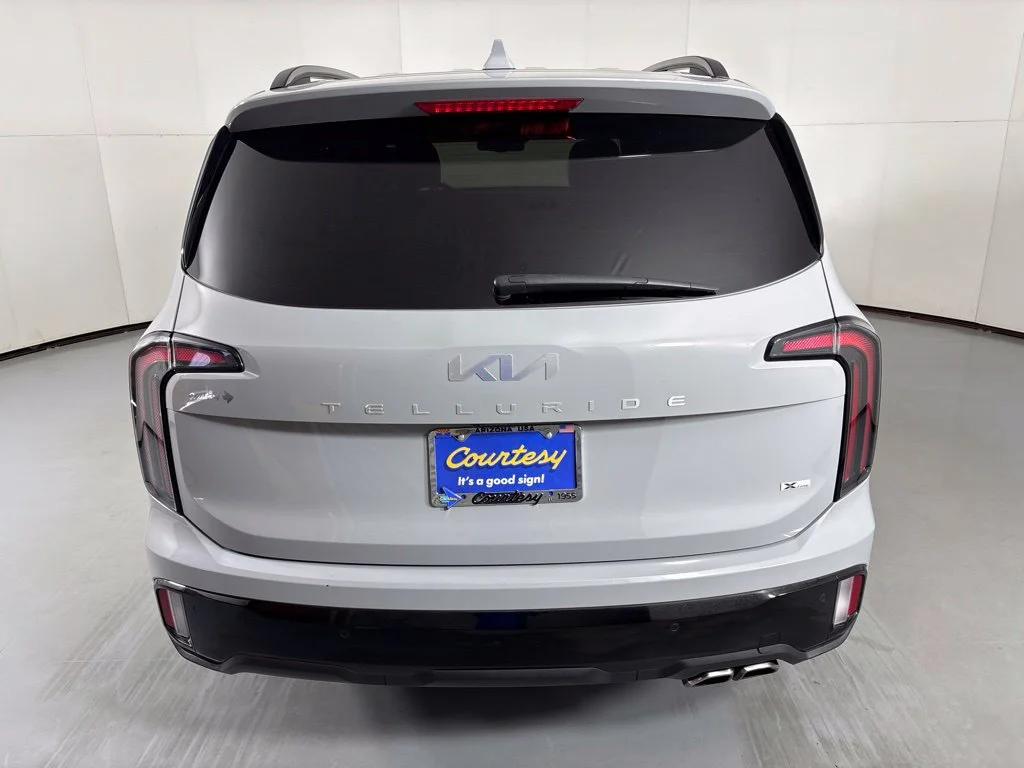 Used 2024 Gray Kia EX X-Line image 7