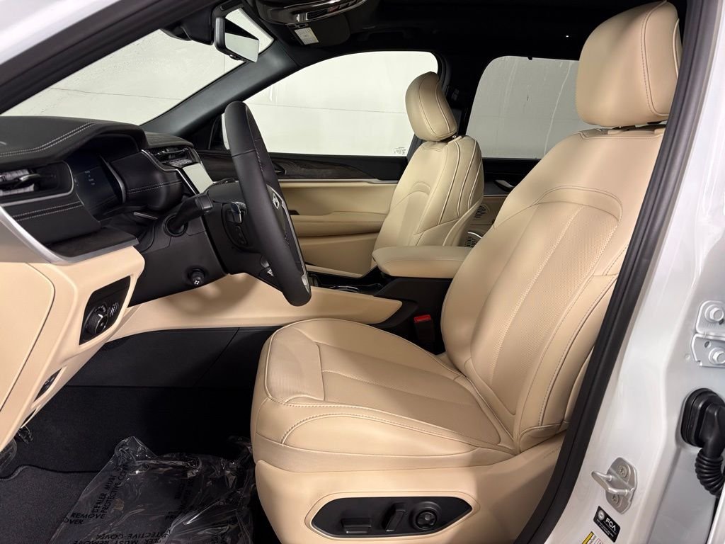 2025 Jeep Grand Cherokee L Limited - Photo 17