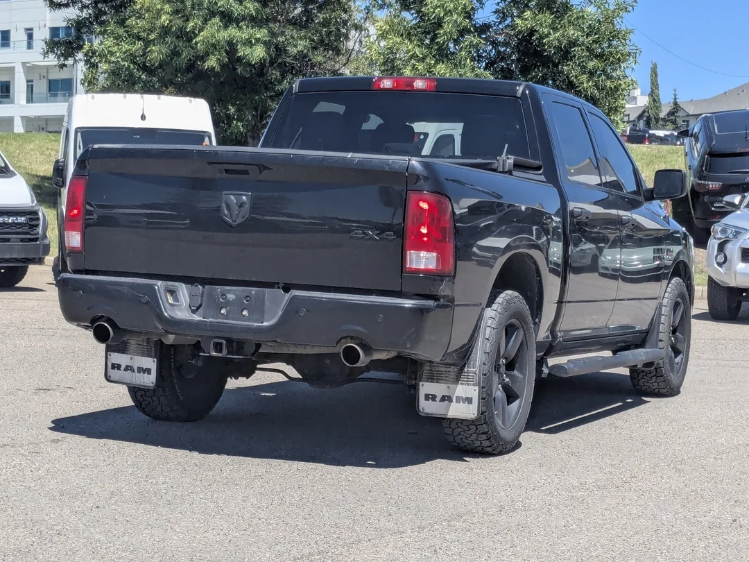 Certified Used 2022 Black RAM Express - - 4X4 - Sub Zero Pkg - Electronics Grp - Park Sensors - Remote Start & More! image 8
