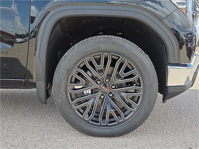 New 2026 Onyx Black GMC SLT image 7