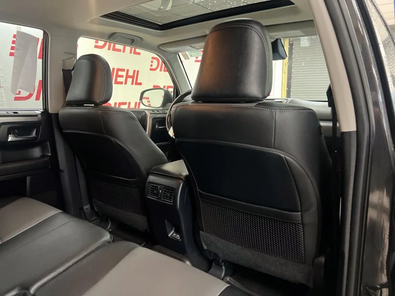 Used 2024  Toyota SR5 Premium image 11