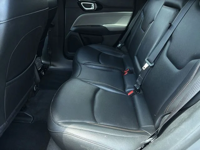 Used 2024 Gray Jeep Limited image 10