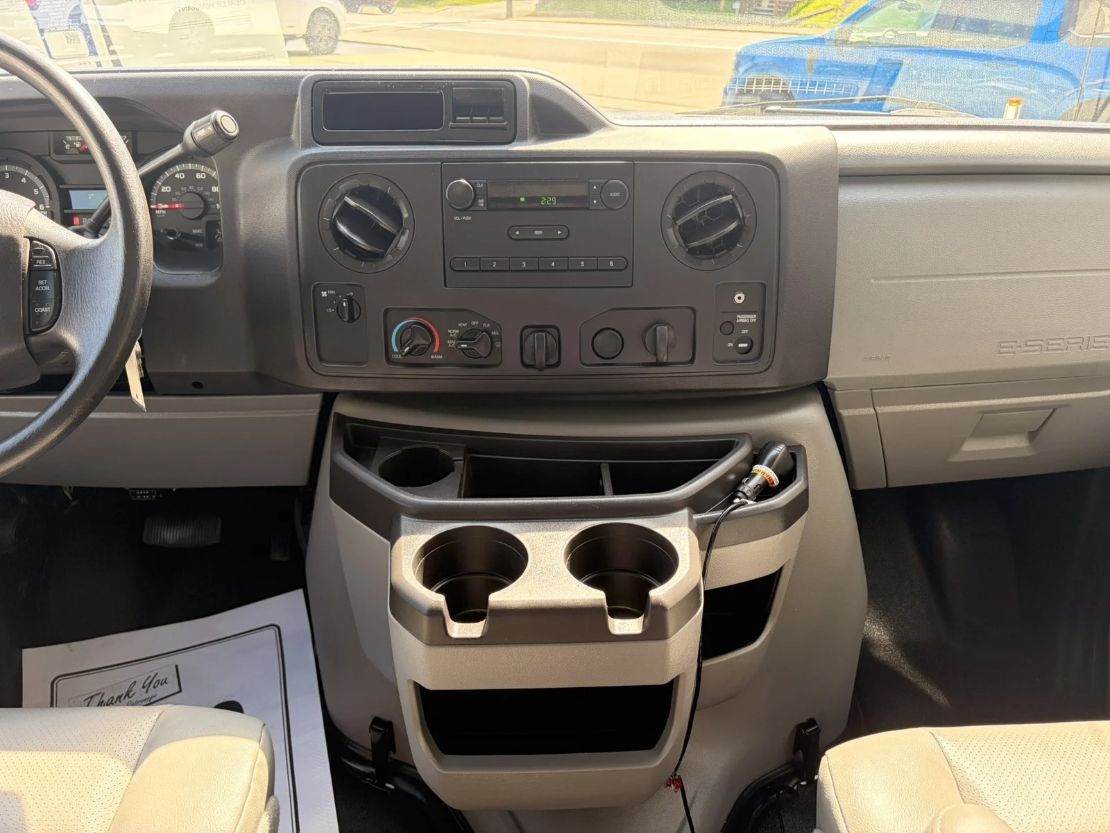Used 2013 White Ford  image 21