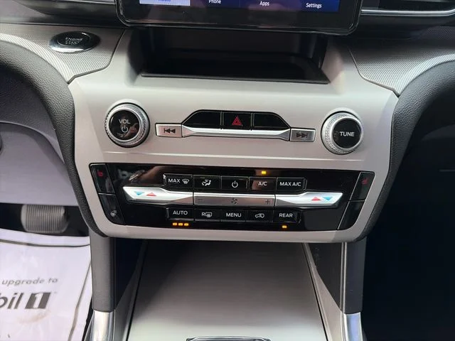 Used 2023 Gray Metallic Ford XLT image 25