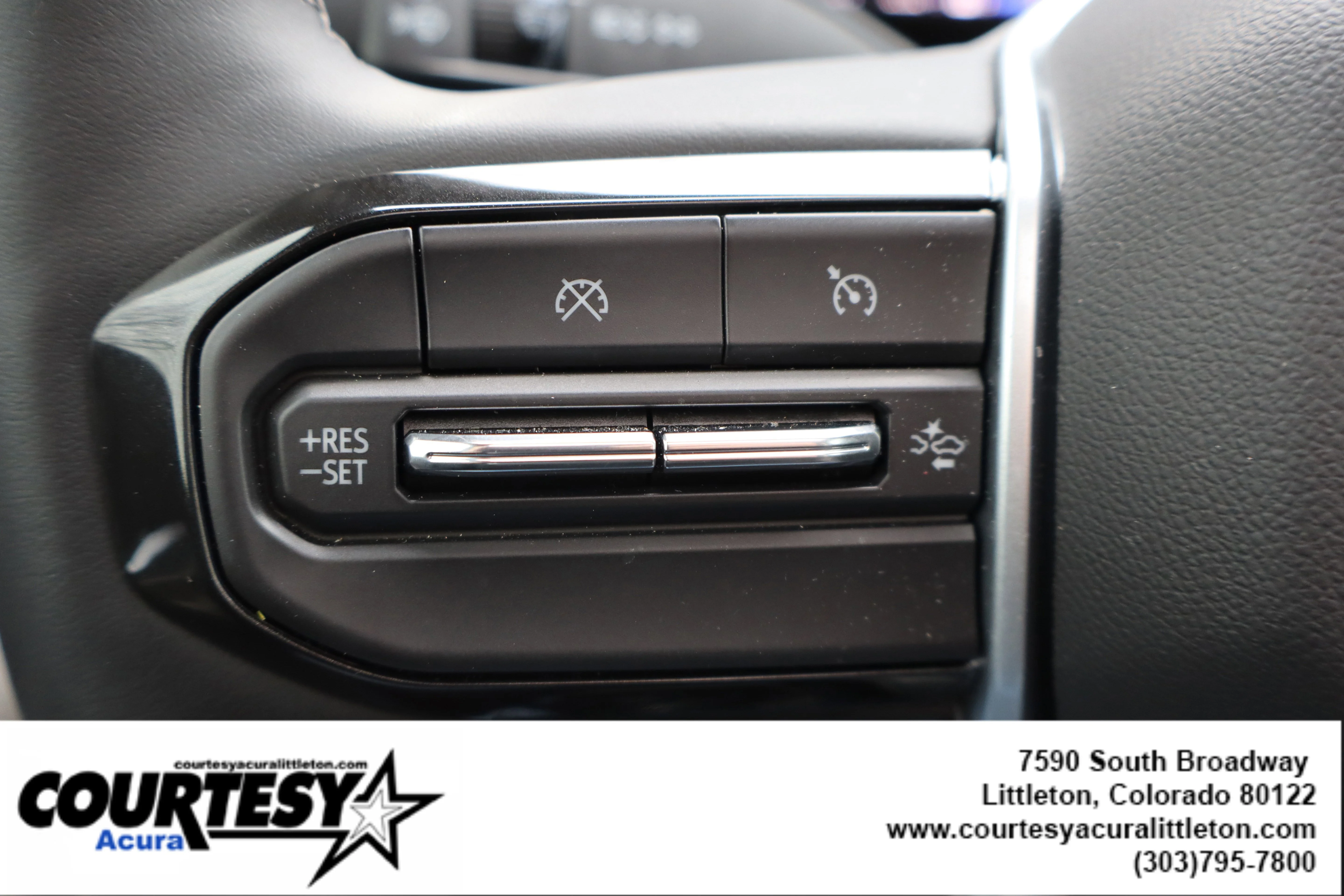 Used 2025 Black Chevrolet 4WD ZR2 image 12