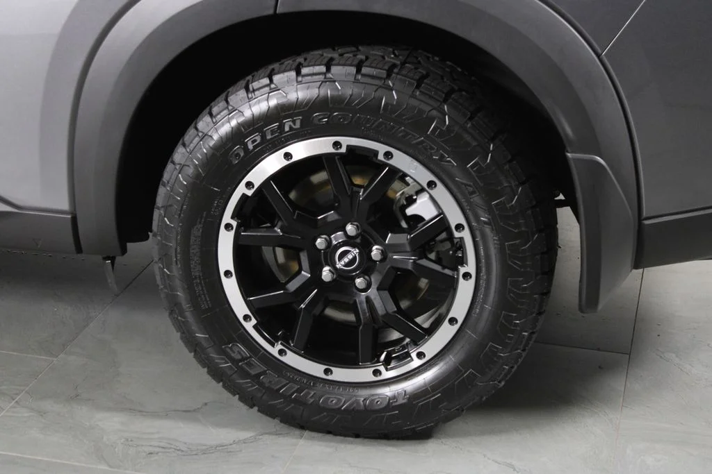 Certified Used 2023 Gray Nissan Rock Creek image 15