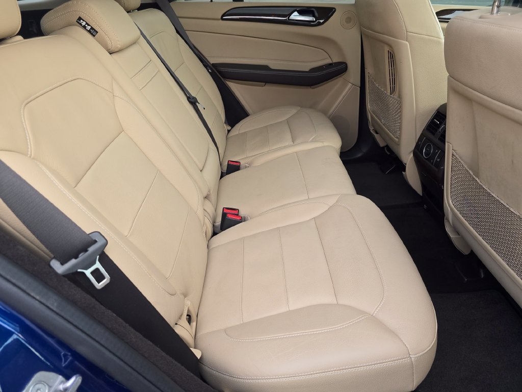 Used 2018  Mercedes-Benz GLE 350 image 19
