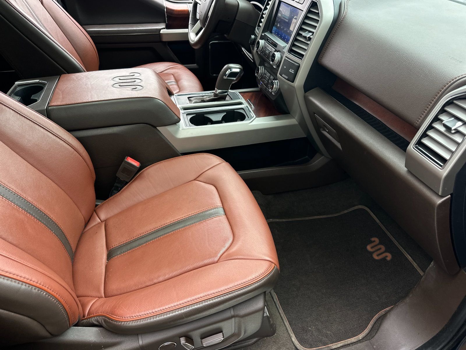 Used 2020 Stone Gray Metallic Ford King Ranch image 13