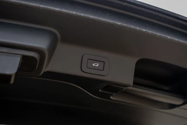 2026 Jaguar F-Pace R-Dynamic S - Photo 64