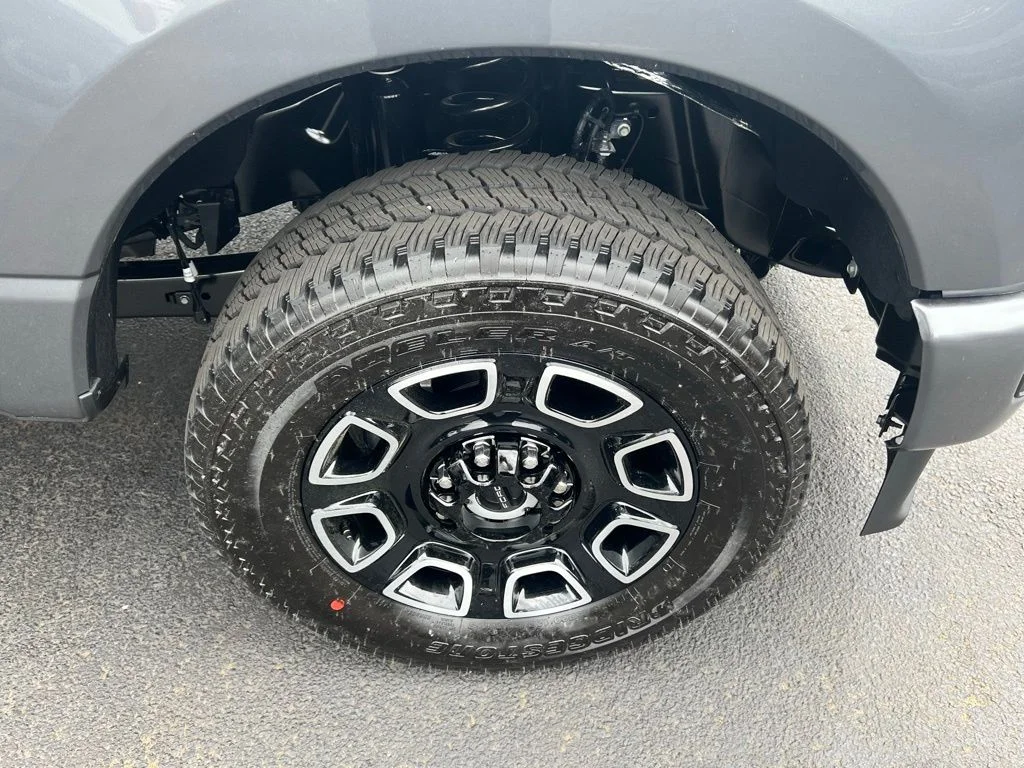 New 2026 Carbonized Gray Metallic Ford F-350® Platinum® image 6