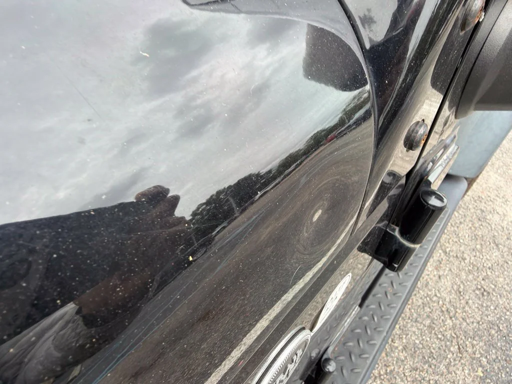 Used 2008 Black Jeep X image 14
