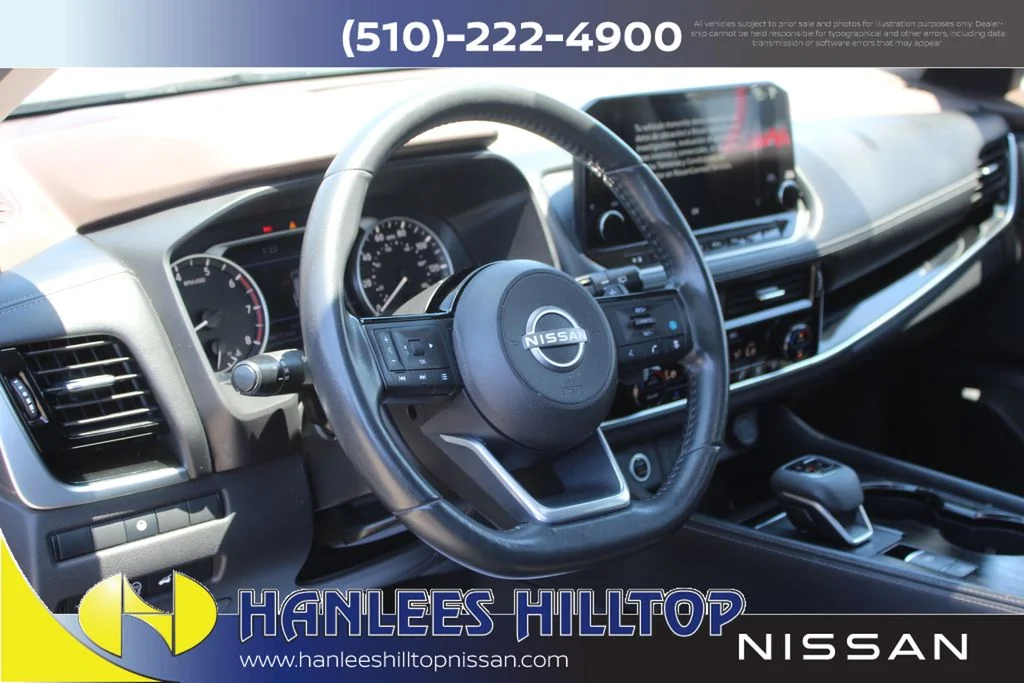 Used 2023 Gray Nissan SL image 12