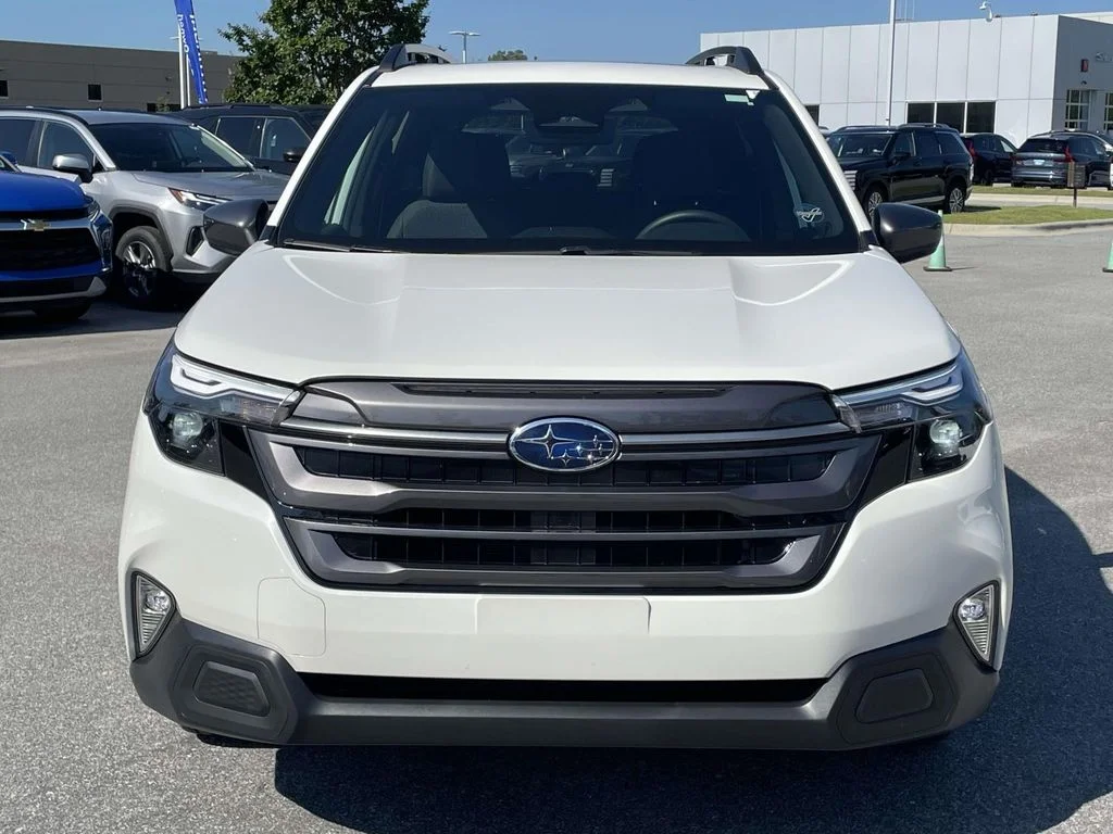 Used 2026 Crystal White Pearl Subaru Premium image 21