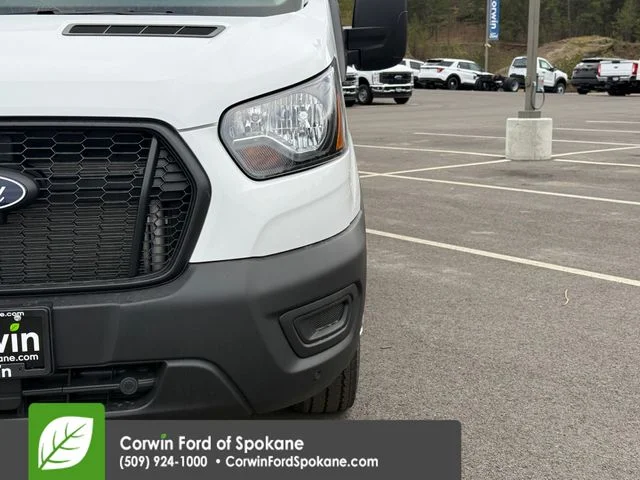New 2026 Oxford White Ford Base image 7