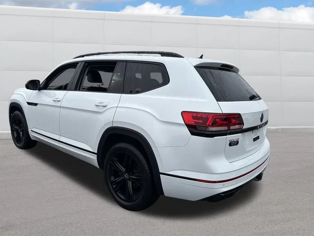 Used 2023 White Volkswagen 3.6L V6 SEL R-Line image 3
