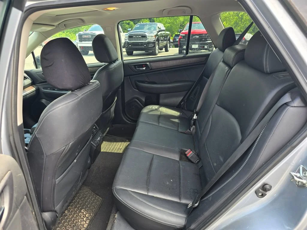 2018 Subaru Outback Limited - Photo 11