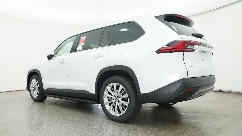 New 2026 Wind Chill Pearl Toyota Platinum image 10