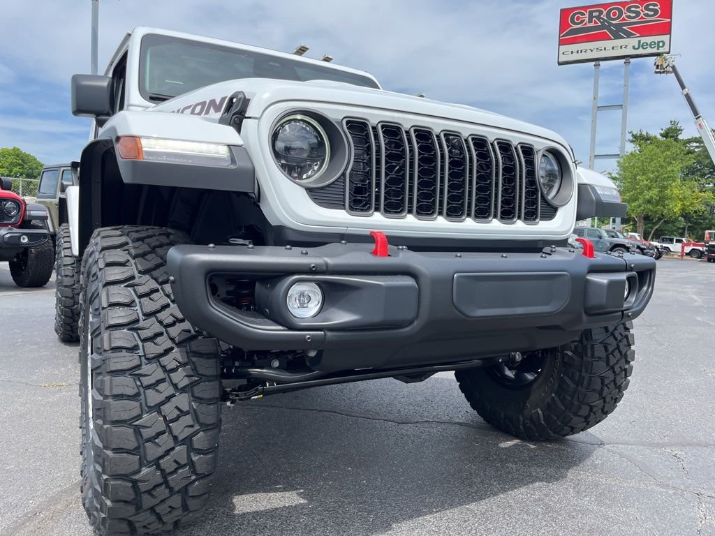 New 2026 Bright White Clear-Coat Exterior Paint Jeep Rubicon X image 55