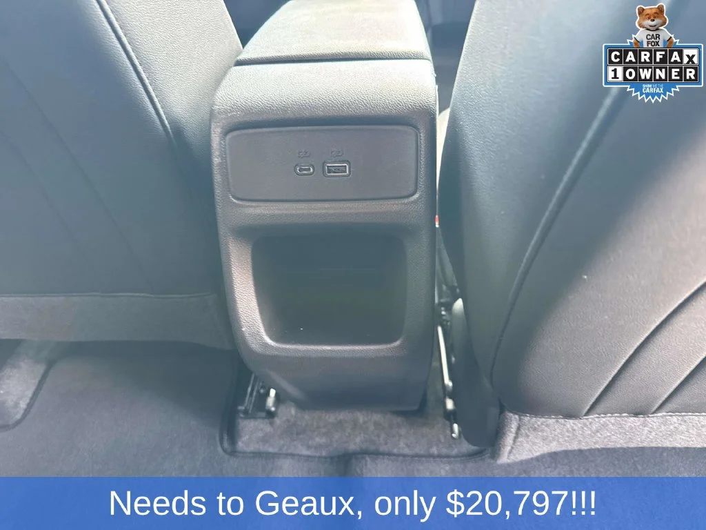 Used 2025 Gray Chevrolet LT image 22