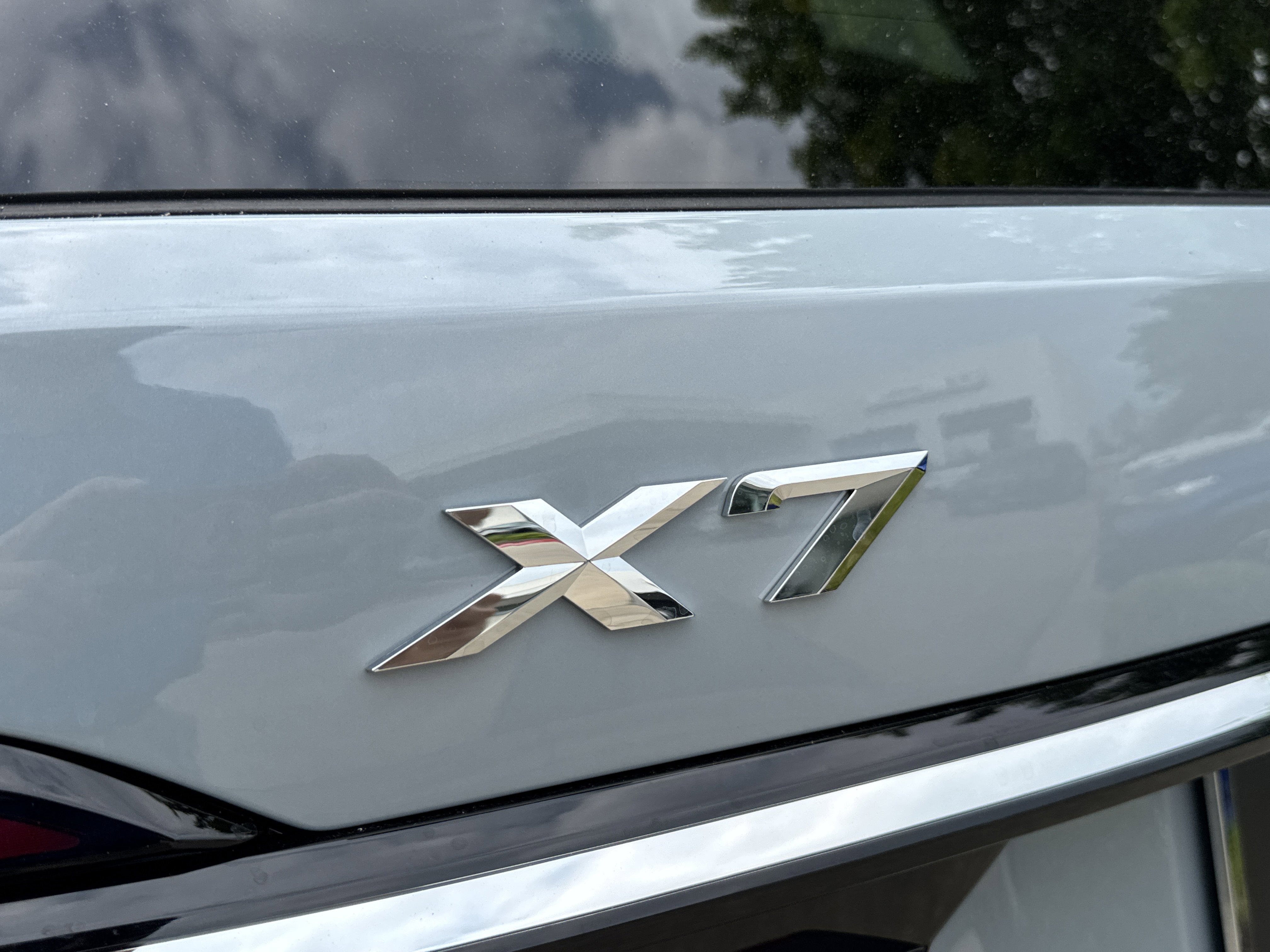 New 2027 0C4P Brooklyn Grey Metallic BMW xDrive40i image 10